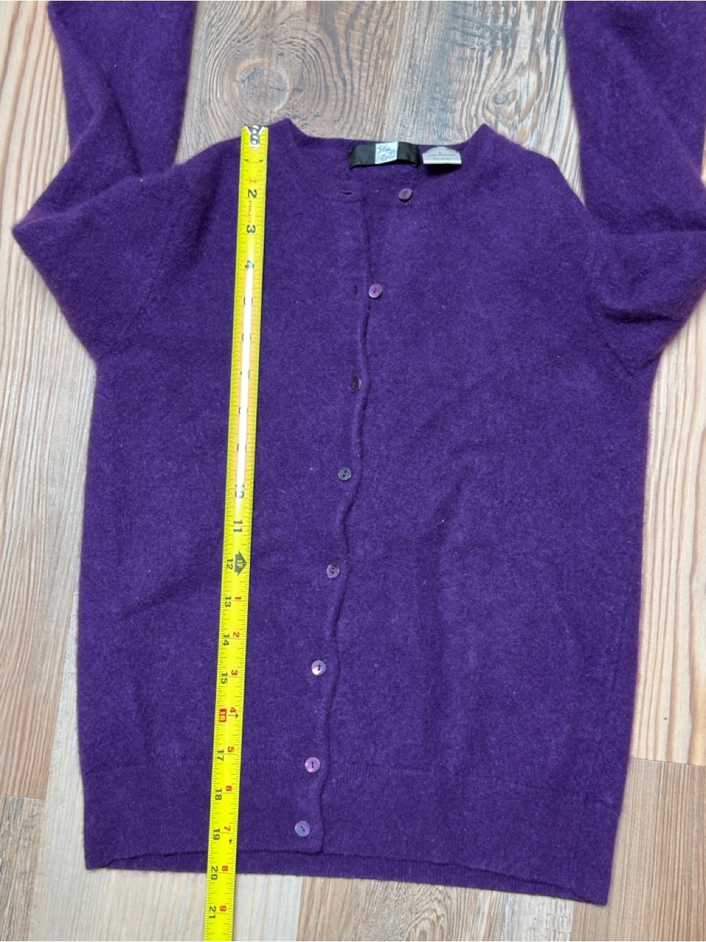 Saks Fifth Avenue 100% Cashmere Cardigan Sweater Purple Crewneck Women's Size S - Picture 5 of 7